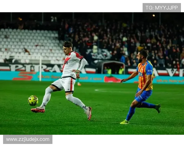 加亚：从瓦伦西亚青训到主力的稳步成长轨迹解析