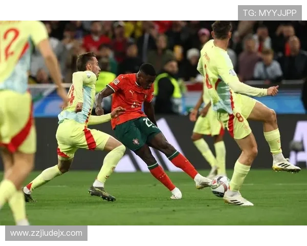 祖比门迪：战术保守性与防守屏障作用的精准分析